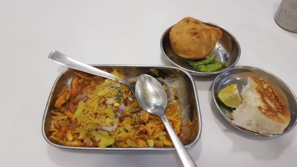 Hotel Chandravilas Bhuvan-3